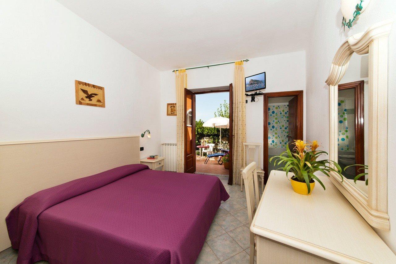 Hotel Aragonese Ίσκια Εξωτερικό φωτογραφία