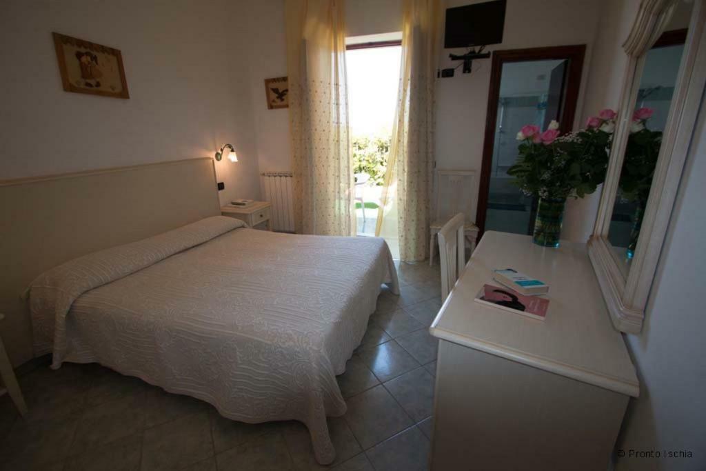 Hotel Aragonese Ίσκια Εξωτερικό φωτογραφία